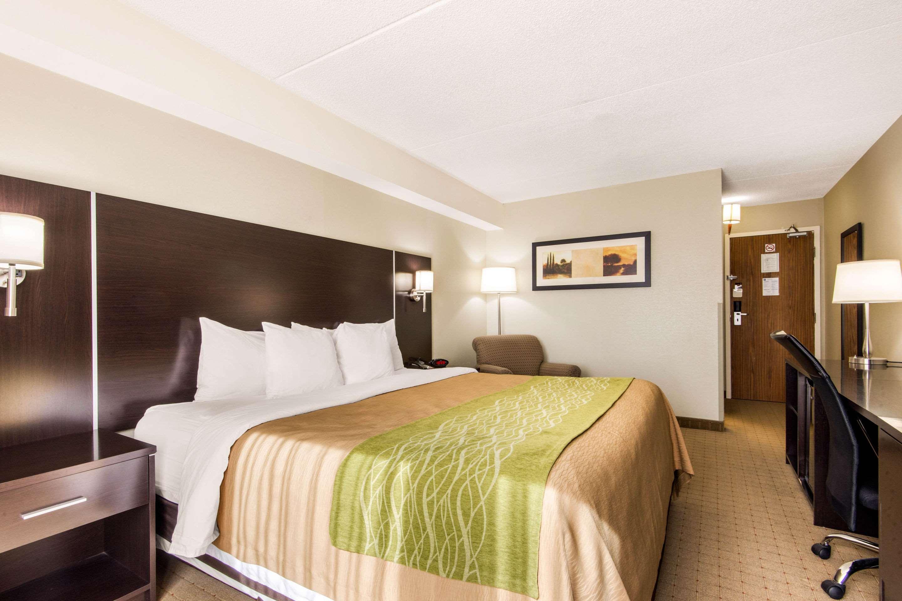 Comfort Inn Airport West Mississauga Extérieur photo