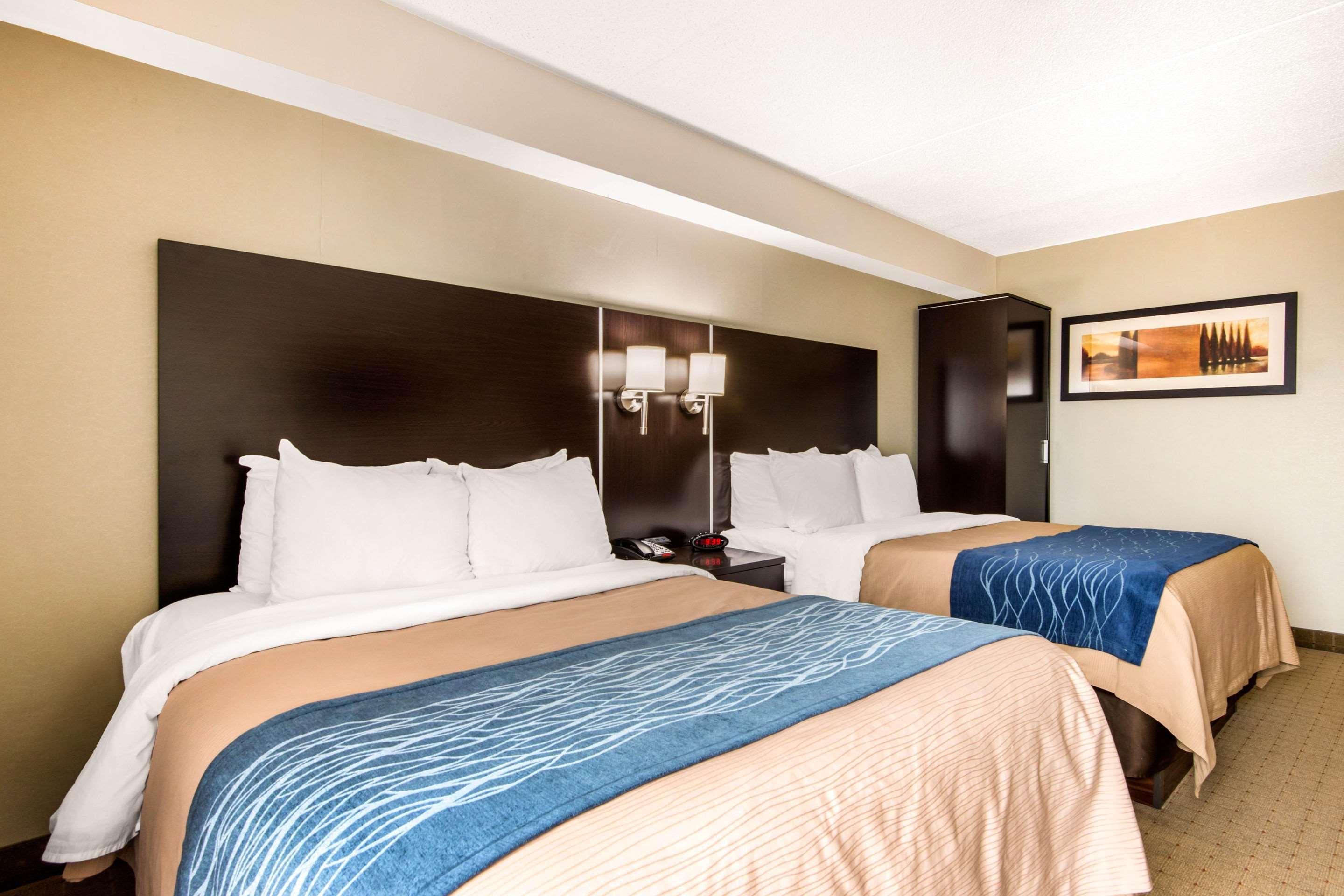 Comfort Inn Airport West Mississauga Extérieur photo