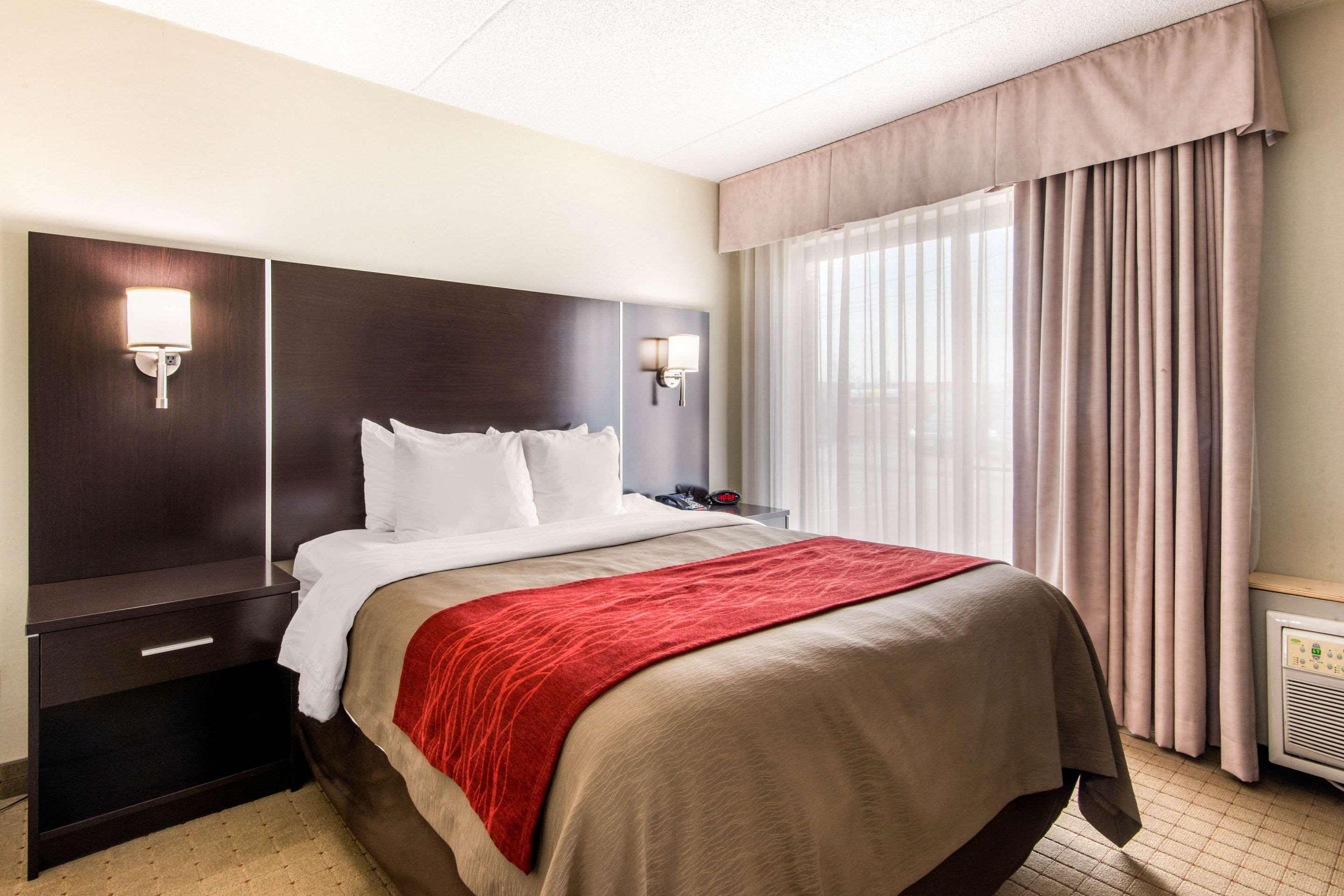Comfort Inn Airport West Mississauga Extérieur photo