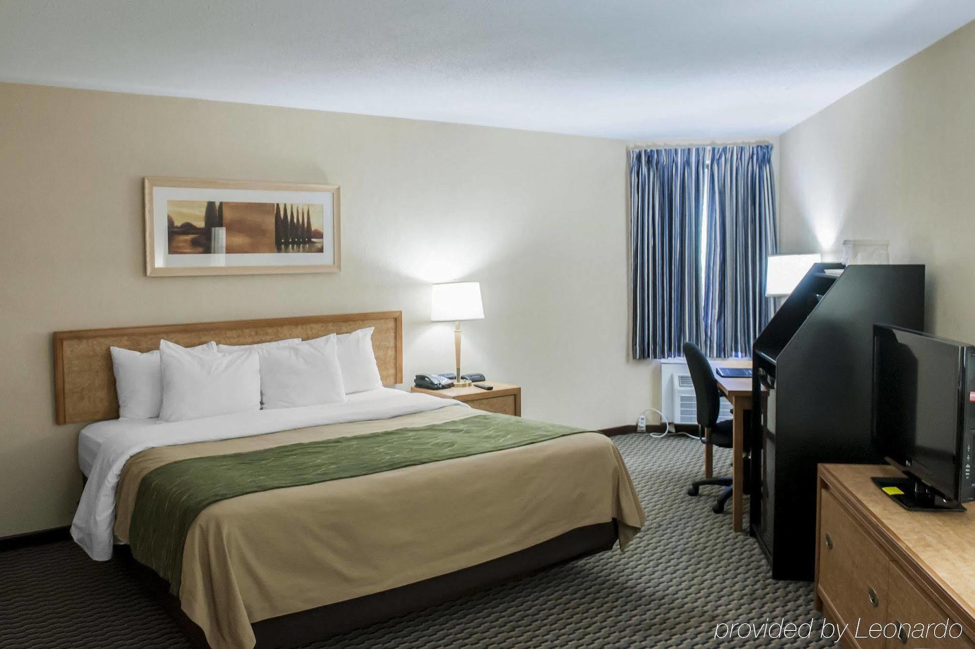 Comfort Inn Airport West Mississauga Extérieur photo